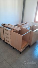 CUCINA LUBE SMONTATA