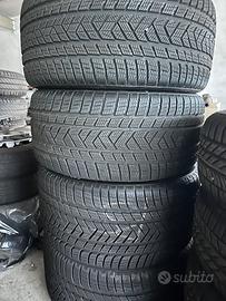 Pneumatici praticamente nuovi per BMW X 5