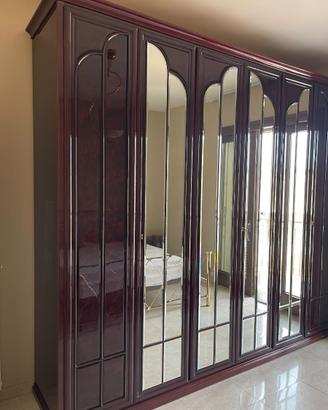 Camera da letto in legno mogano