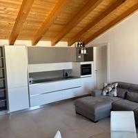 Mini con terrazzo e posto auto coperto-Classe A3