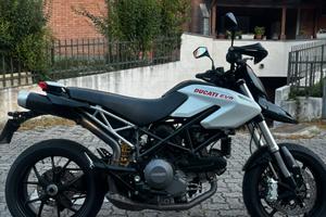 Ducati hypermotard 796