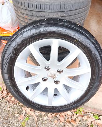 4 CerchiPeugeot 16" + Gomme 205/55 (SOLO 5000 KM)