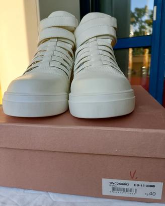 scarpe sandali cinti 