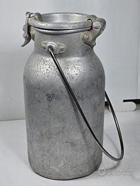 antico contenitore per latte XX Sec. alluminio