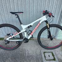  Mountain bike  Specialized