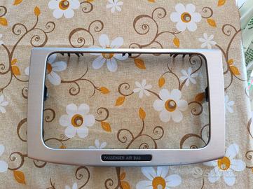 Mascherina autoradio originale Volkswagen Passat