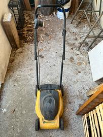 Attrezzi elettrici da giardino