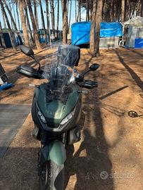 Xadv 750