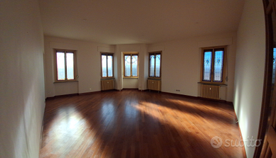 Luminoso appartamento