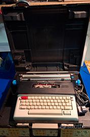 Macchina da scrivere elettricaOlivetti