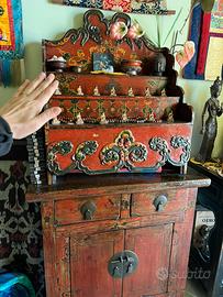 Altare buddista tibet Nepal.