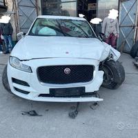 Ricambi Jaguar F-Pace 2.0 diesel 180cv del 2016