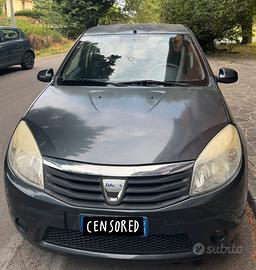 Dacia Sandero 1.4 8v GPL - anno 2010