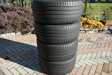 gomme estive Pirelli post-315\30\22 ant-275\35