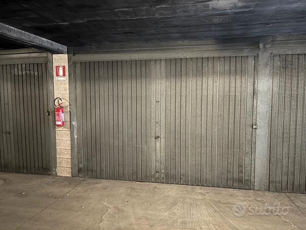 GARAGE 19mq zona MERIDIANA