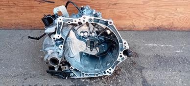 9811243810 CAMBIO MARCE MANUALE 6M PEUGEOT 208 2 I