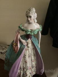 Statuetta vintage PORCELLANA