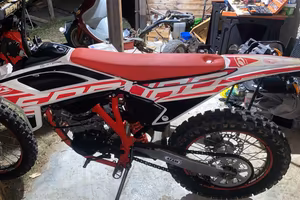 beta 125 enduro targata 2021 4 tempi