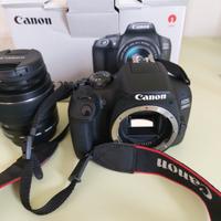 Fotocamera Canon eos 2000 D + 