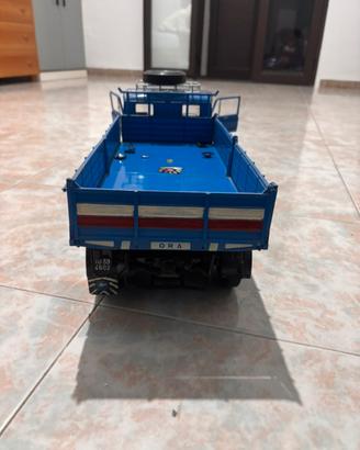 Modellino cammion iveco 682