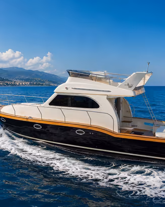 Viking 34 fly con posto barca a Loano come nuova