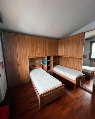 Composizione camera a due letti