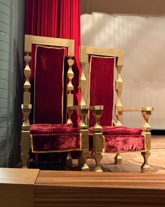 trono