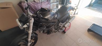 Ducati Monster 600 - 2000