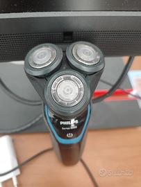 "2 Rasoi elettrici Philips Series 5000 e 6000"