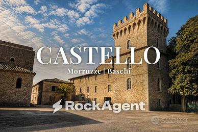 Palazzo / Stabile di 3476 m² con più di 5 locali a