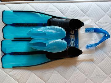 Scarpe da scoglio, pinne e maschera bimbi.