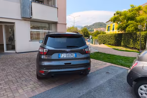 Ford Kuga st line 1.5 TDI Power shift 