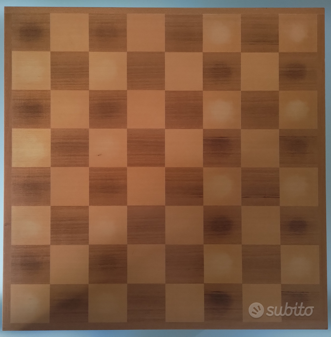 Scacchiera in legno di abete, con lettere e numeri. Casella 58mm