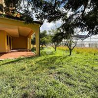 BIFAMILIARE A SAN LUCIDO