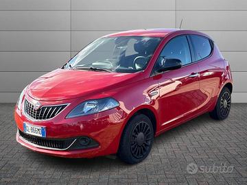Lancia Ypsilon 1.0 hybrid Silver s&s 70cv