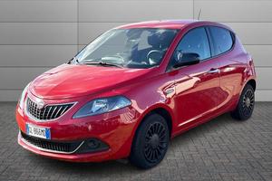 Lancia Ypsilon 1.0 hybrid Silver s&s 70cv
