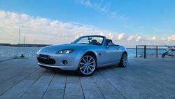 - Mazda MX-5 NC1 2.0 -