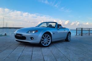 - Mazda MX-5 NC1 2.0 -