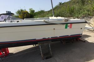 Barca con motore 40 cv