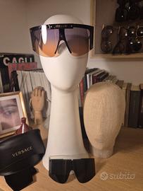 occhiali da sole versace