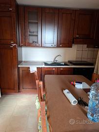 cucina  pari al nuovo