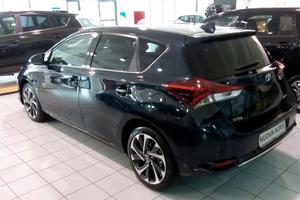 TOYOTA Auris - 2016
