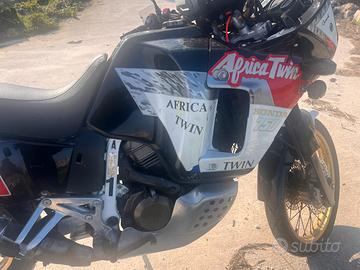 Africa twin 750  iscritta asi