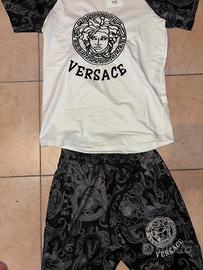 Completo versace