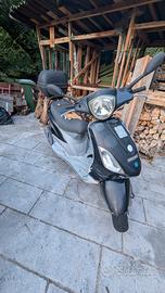 Piaggio Fly 100