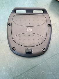 Piastra supporto per bauletto Givi