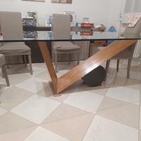 Tavolo Cattelan in vetro