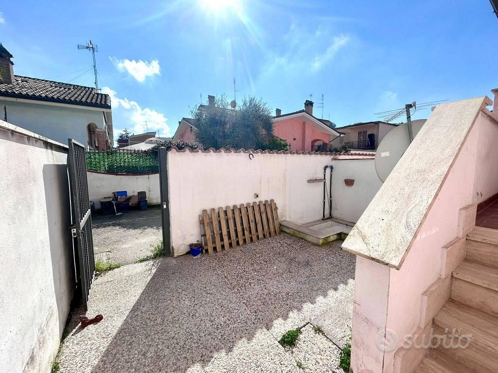 Casa – Roma, Acilia Sud, Municipio Roma X - Vista 5