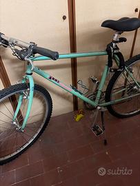 Bici bianchi telaio acciaio/celeste
