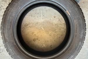 4 Gomme da Neve 165/65/14r Momo